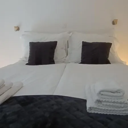 Studio Apartment Green Gallery With Free Private Parking