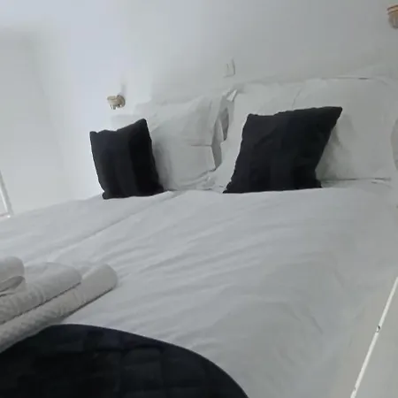 Apartment Nena With Free Private Parking