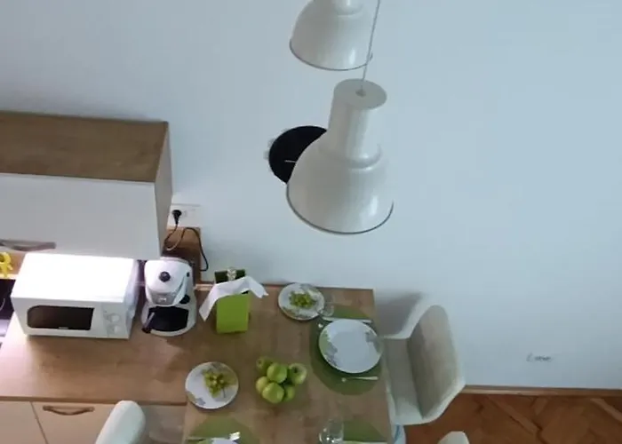 Apartment Nena With Free Private Parking
