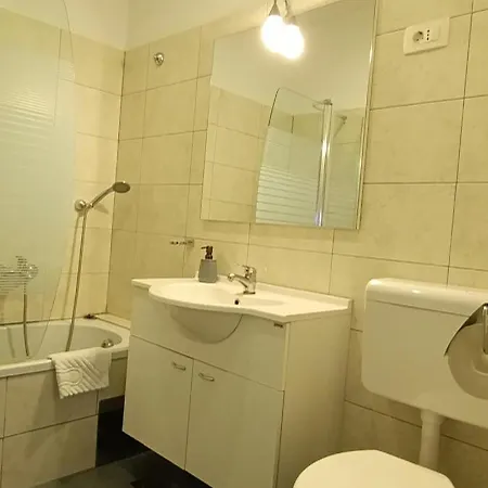 Nena With Free Private Parking Apartament Opatija